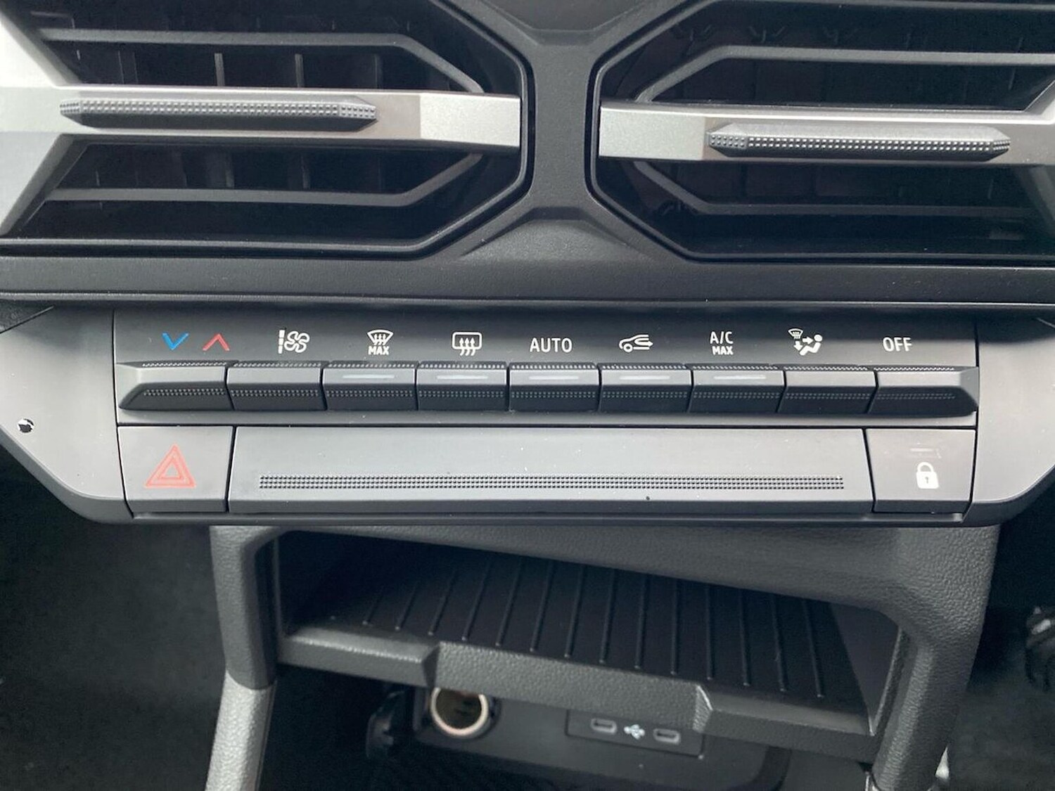 Used Dacia Duster 2025 for sale - 77946100: Photo 22