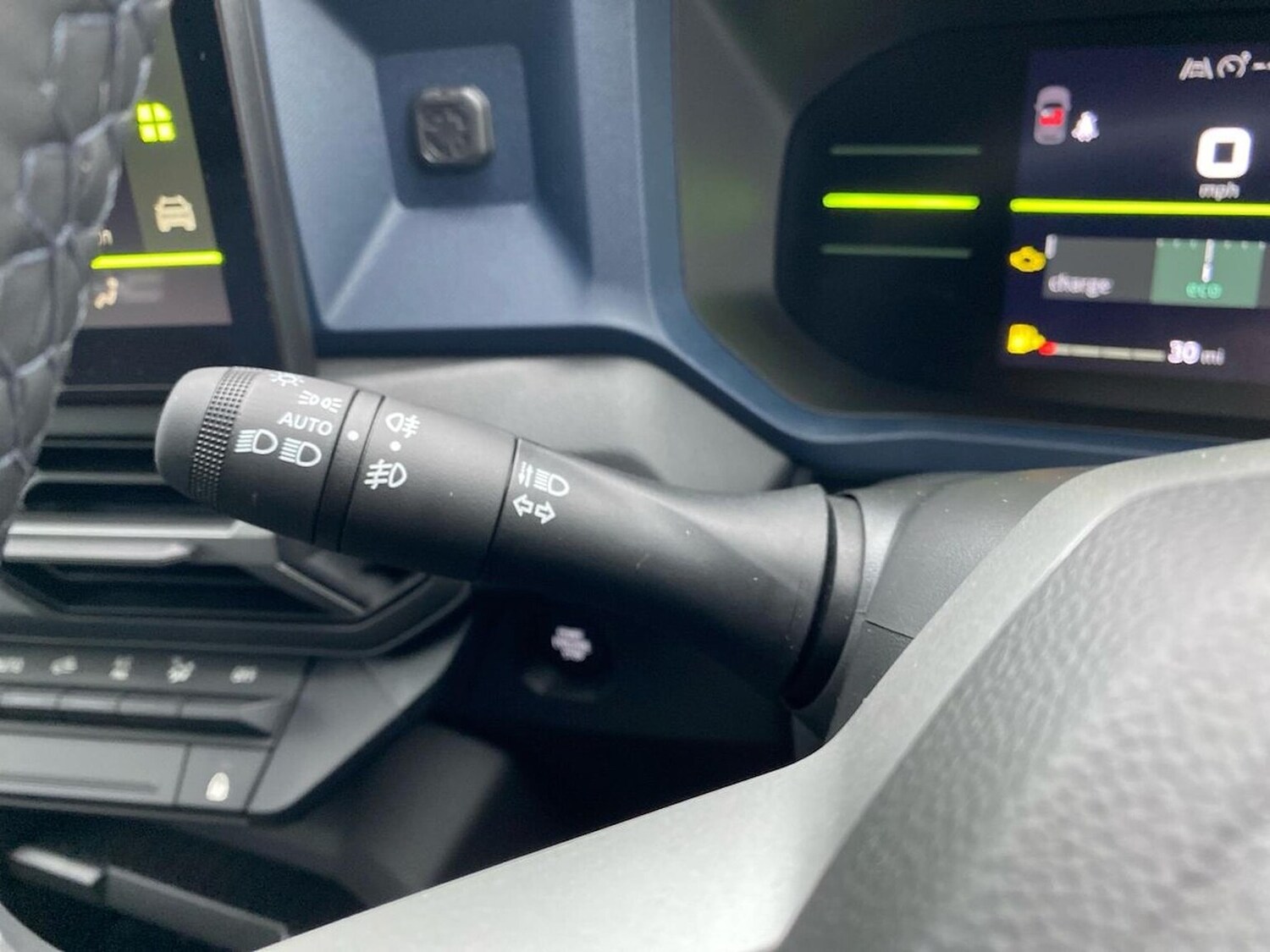 Used Dacia Duster 2025 for sale - 77946100: Photo 28