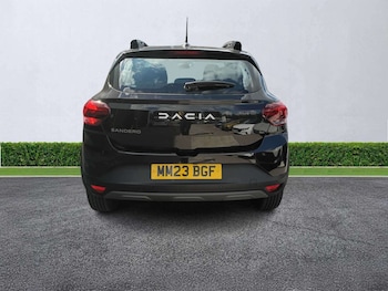 Used Dacia Sandero Stepway 2023 for sale - 79423871: Photo