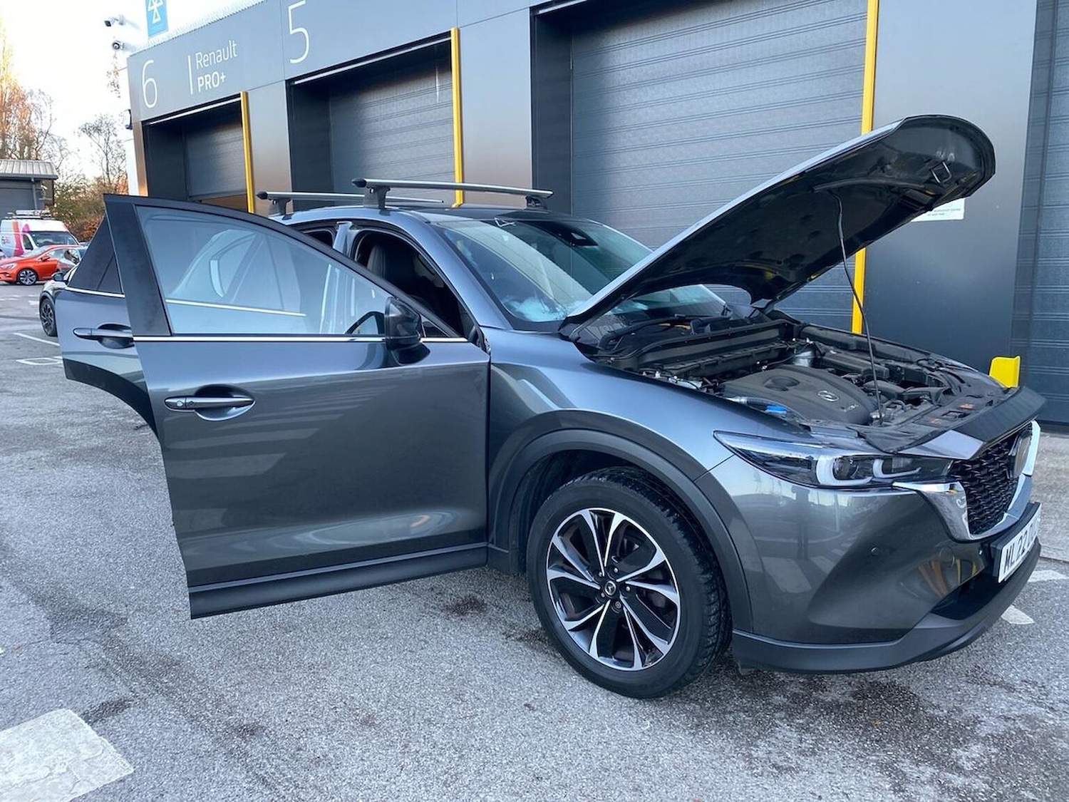 Used Mazda CX-5 2022 for sale - 76643644: Photo 40