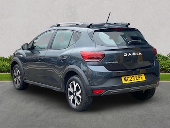 Used Dacia Sandero Stepway 2023 for sale - 78281467: Photo