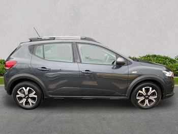 Used Dacia Sandero Stepway 2023 for sale - 78281467: Photo