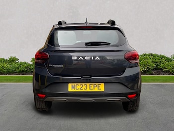 Used Dacia Sandero Stepway 2023 for sale - 78281467: Photo