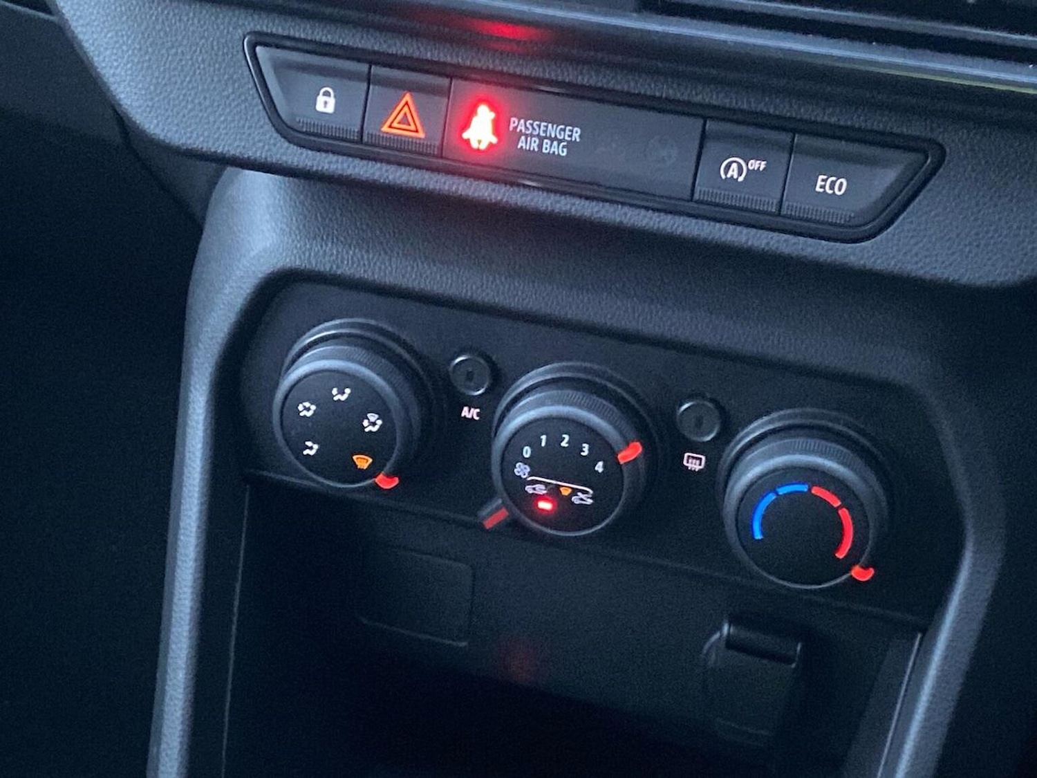 Used Dacia Sandero 2022 for sale - 76655838: Photo 12