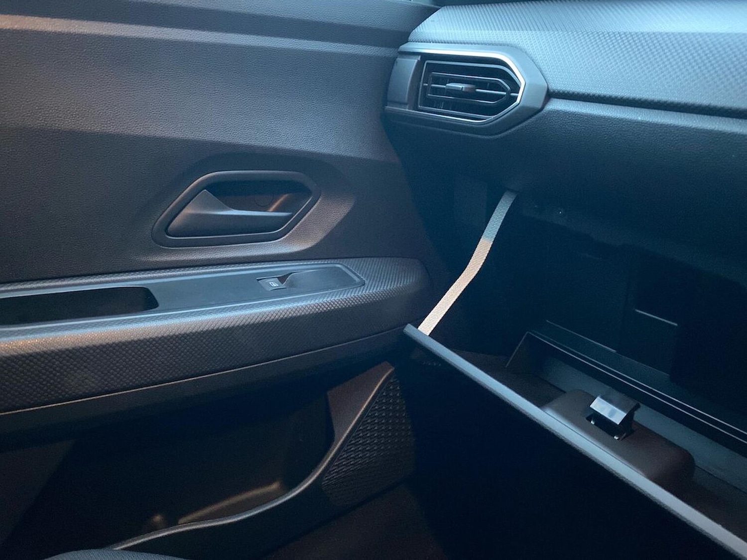 Used Dacia Sandero 2022 for sale - 76655838: Photo 44