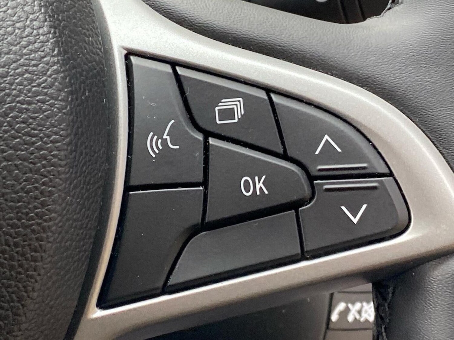 Used Dacia Jogger 2024 for sale - 77616776: Photo 27