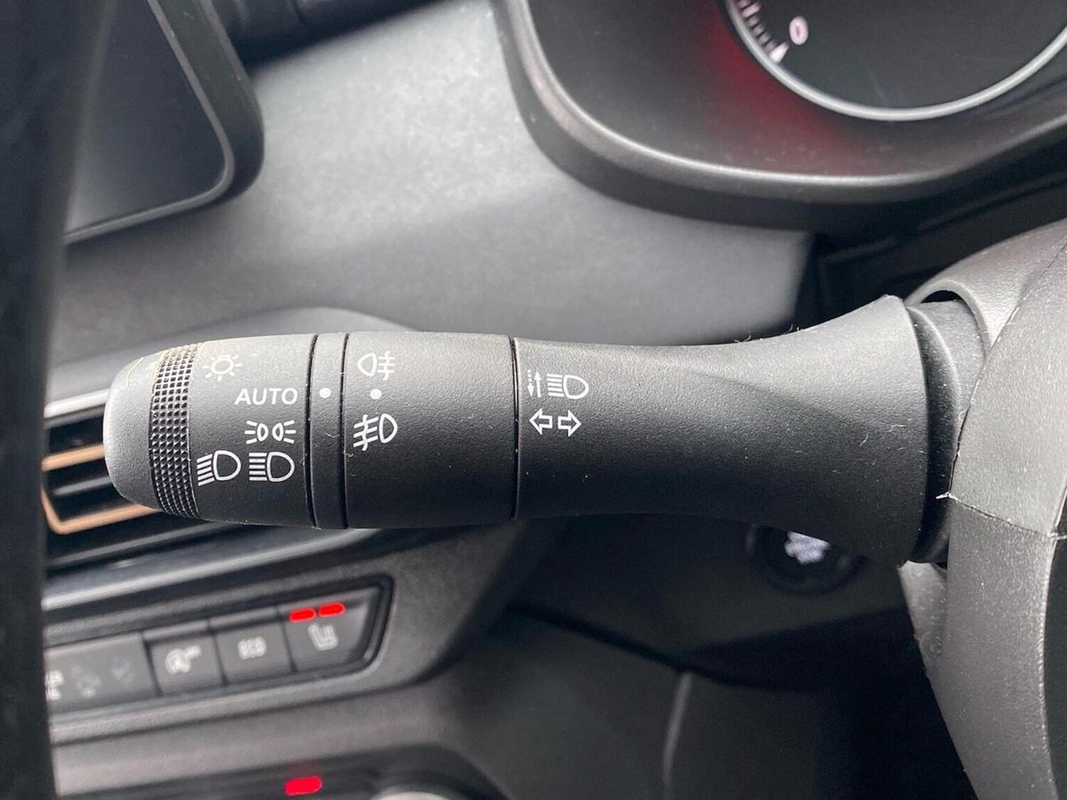 Used Dacia Jogger 2024 for sale - 77616776: Photo 28