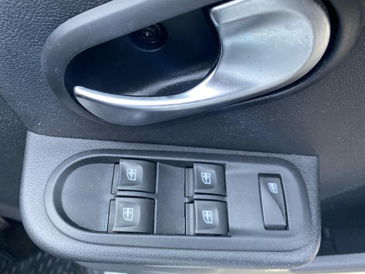 Used Dacia Duster 2017 for sale - 77034642: Photo 23