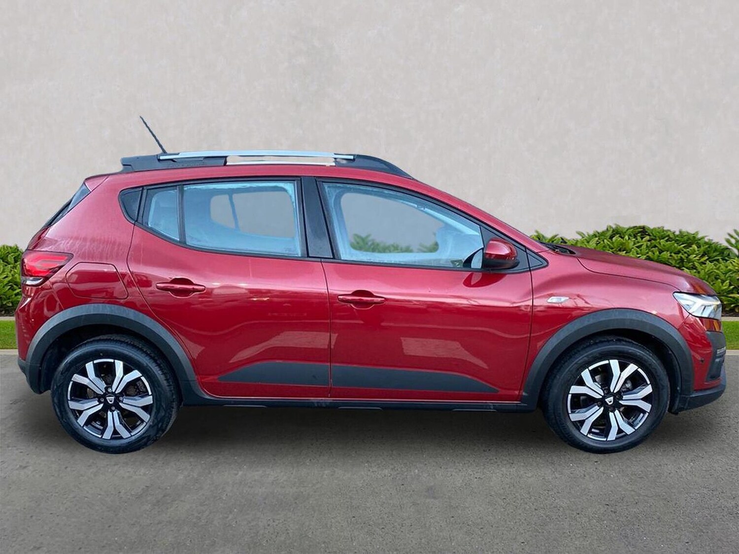 Used Dacia Sandero Stepway 2022 for sale - 76892182: Photo 3