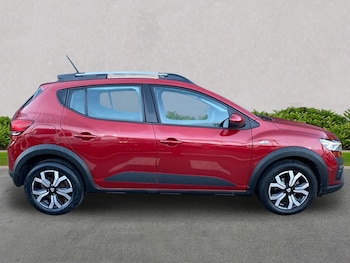 Used Dacia Sandero Stepway 2022 for sale - 76892182: Photo