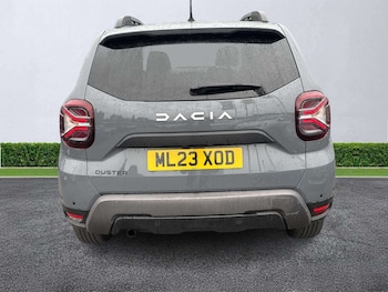 Used Dacia Duster 2023 for sale - 79330261: Photo