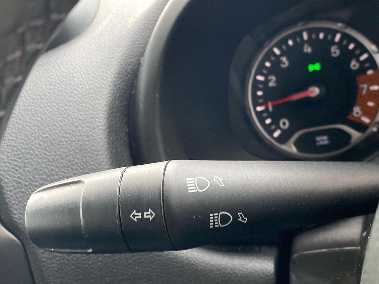 Used Jeep Renegade 2019 for sale - 76455258: Photo 28