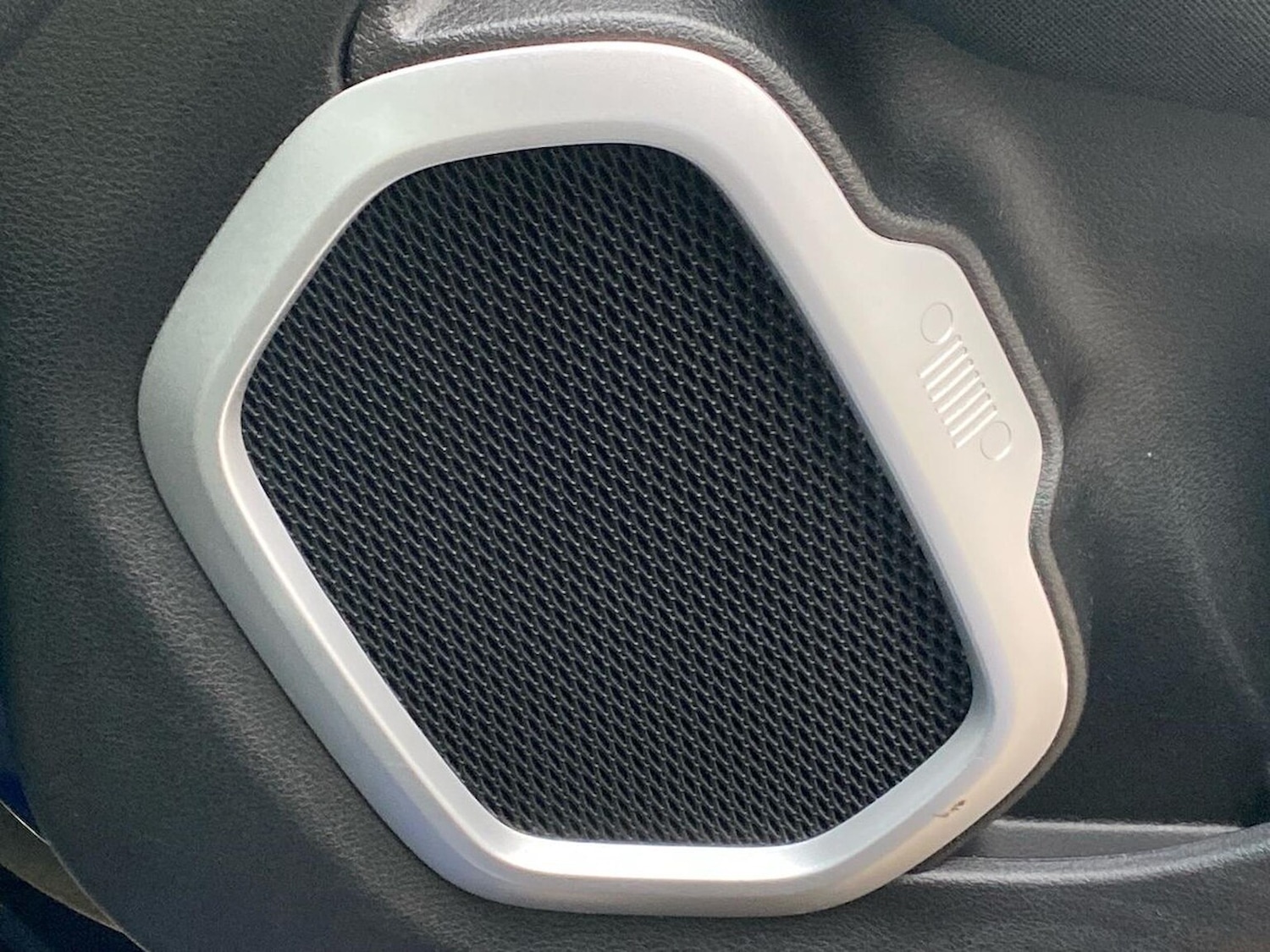 Used Jeep Renegade 2019 for sale - 76455258: Photo 31