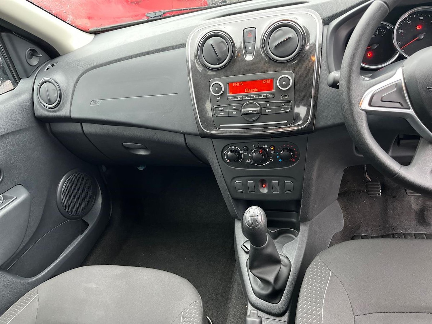 Used Dacia Sandero 2018 for sale - 76821676: Photo 13