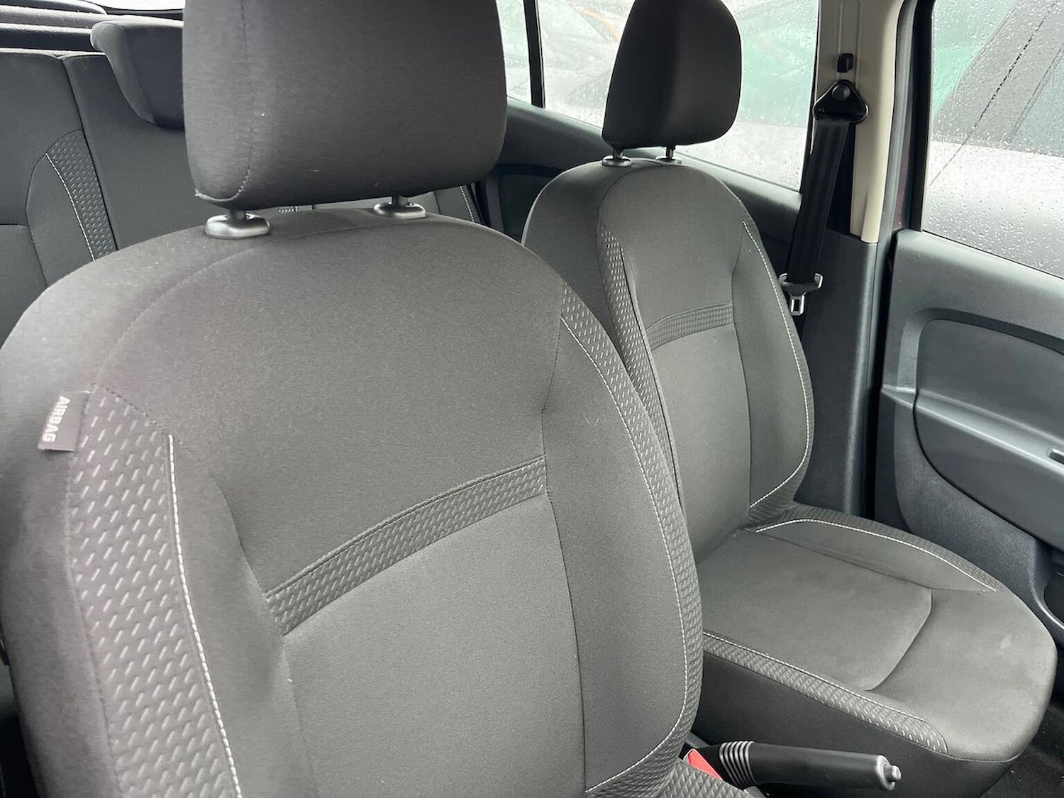 Used Dacia Sandero 2018 for sale - 76821676: Photo 30