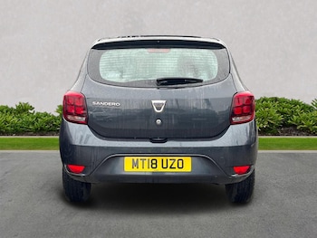 Used Dacia Sandero 2018 for sale - 76821676: Photo