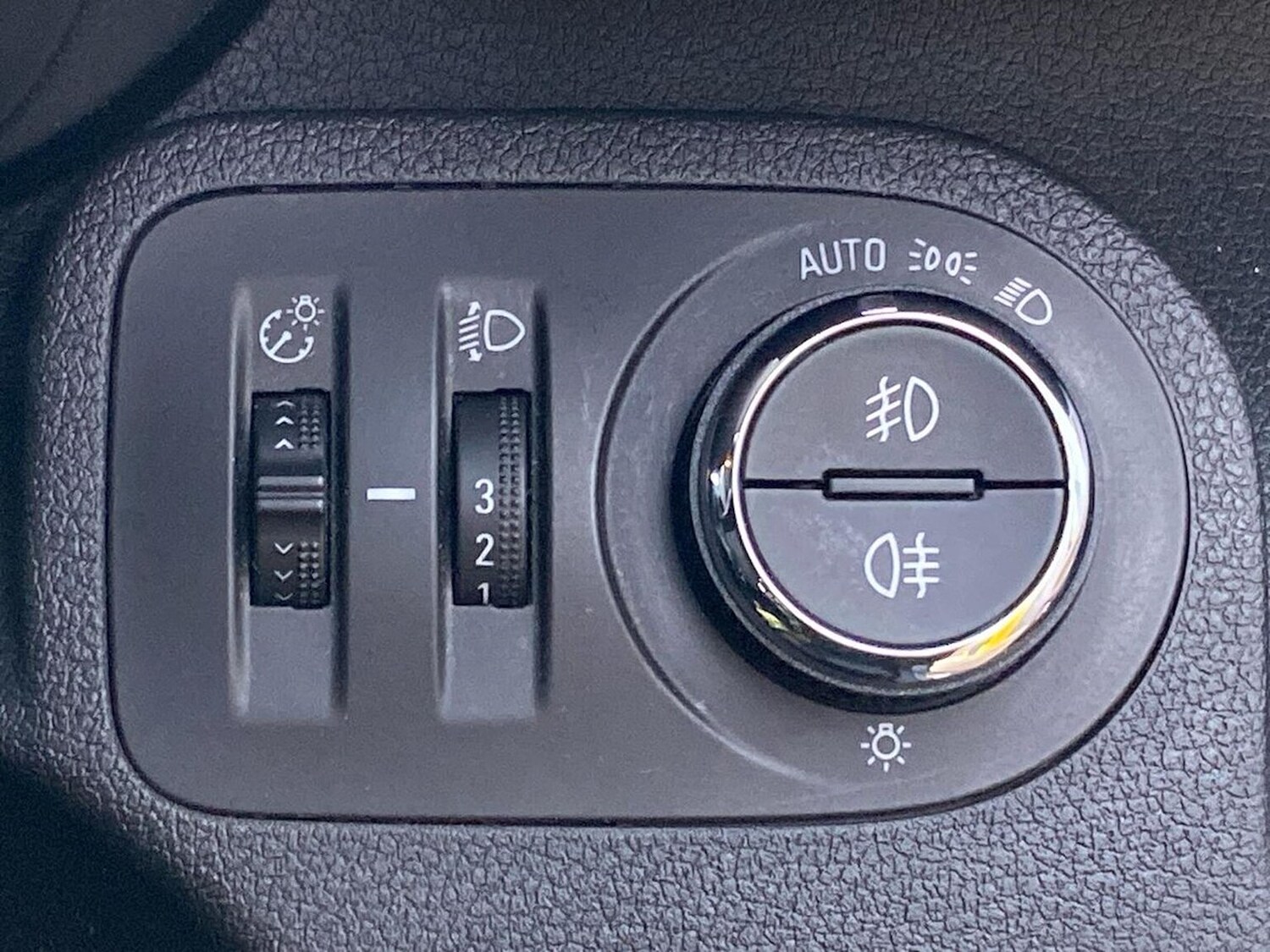 Used Vauxhall Combo Life 2020 for sale - 76837149: Photo 22