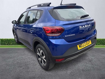 Used Dacia Sandero Stepway 2023 for sale - 79083241: Photo