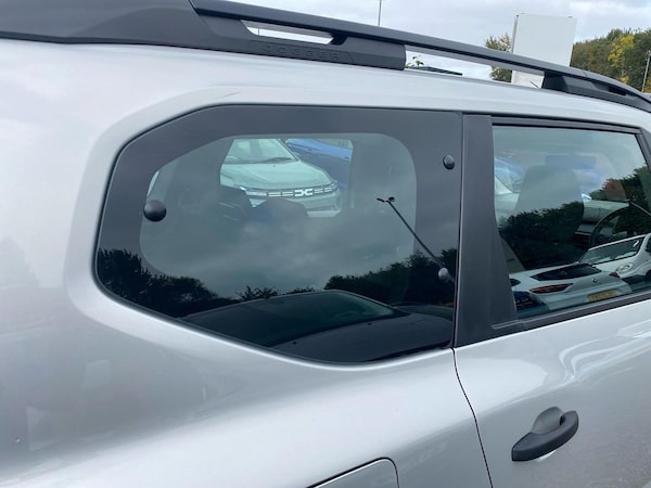 Used Dacia Jogger 2022 for sale - 76243888: Photo 41