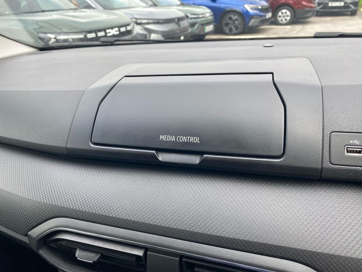 Used Dacia Jogger 2022 for sale - 76794878: Photo 25