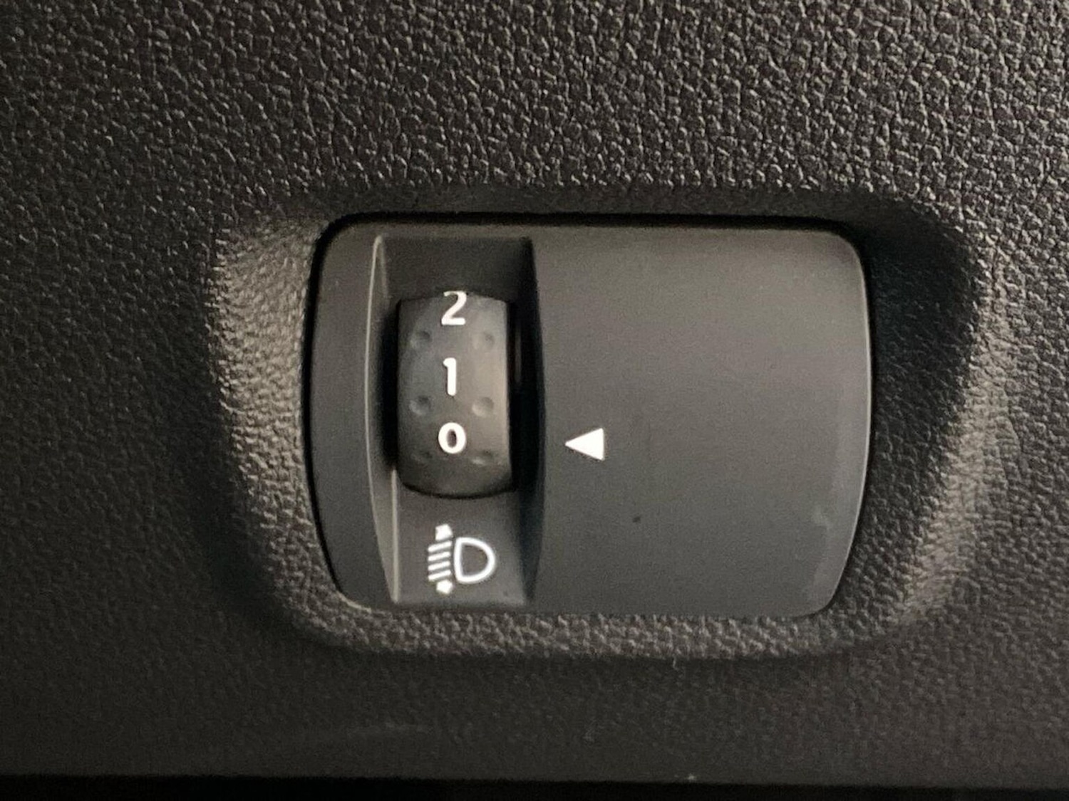 Used Dacia Sandero Stepway 2023 for sale - 77802148: Photo 22