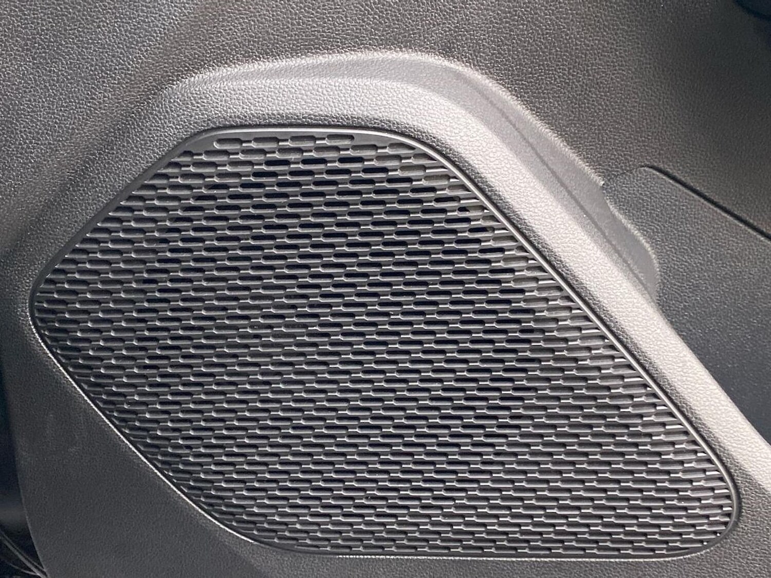 Used Dacia Duster 2024 for sale - 76422358: Photo 31