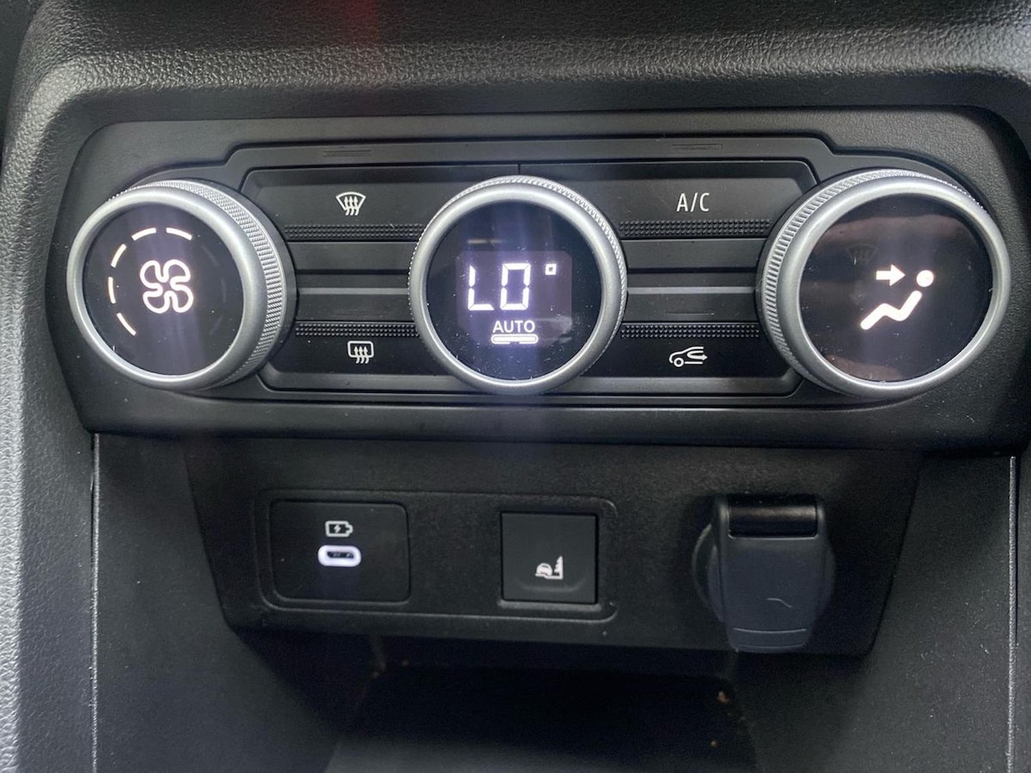 Used Dacia Jogger 2025 for sale - 76627977: Photo 12