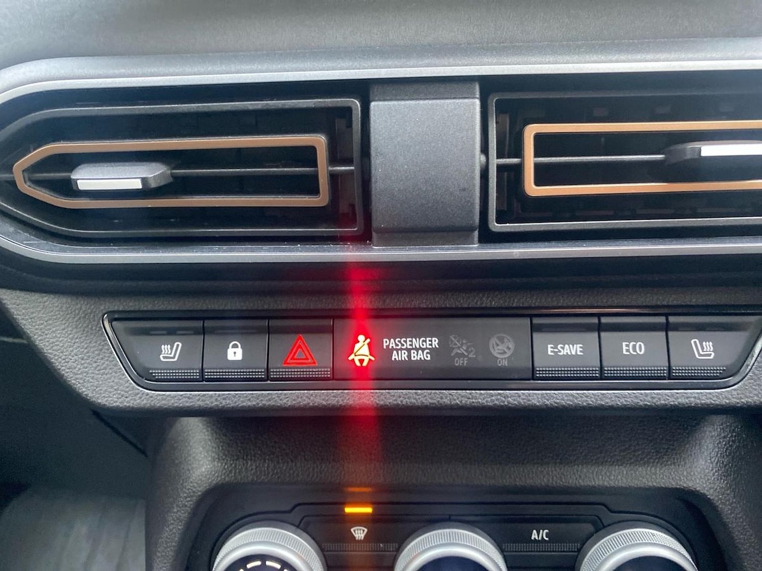 Used Dacia Jogger 2025 for sale - 76627977: Photo 22