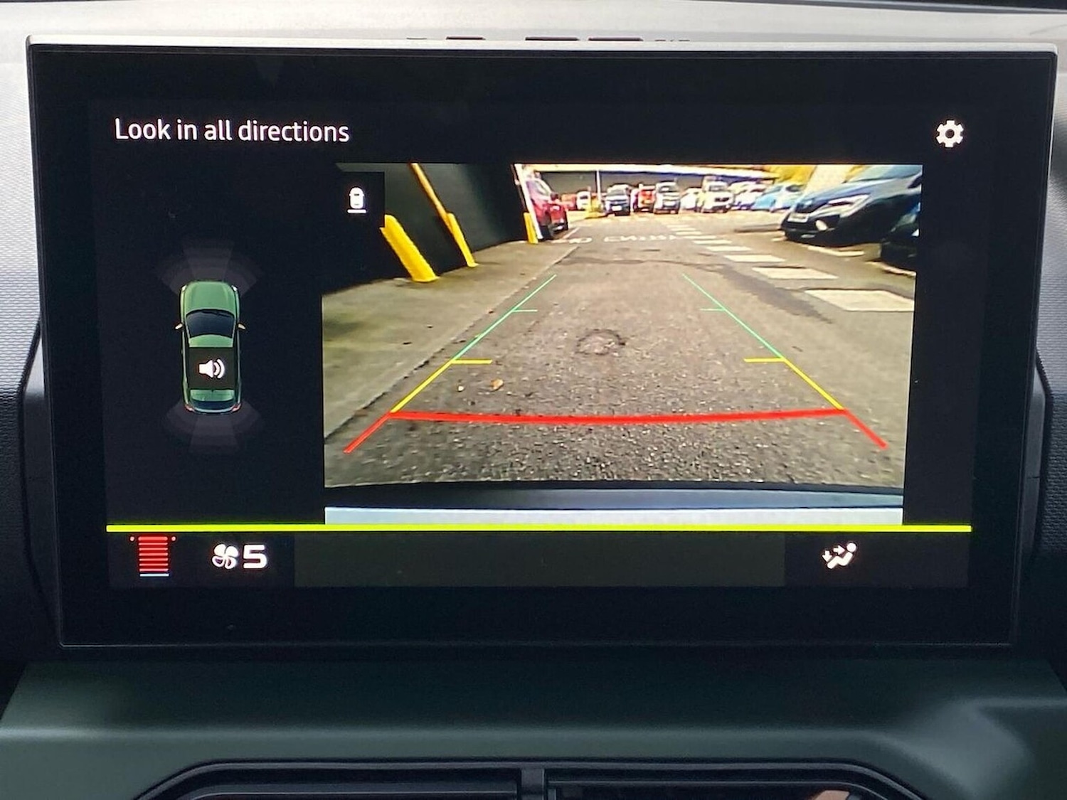 Used Dacia Spring 2024 for sale - 76831977: Photo 23