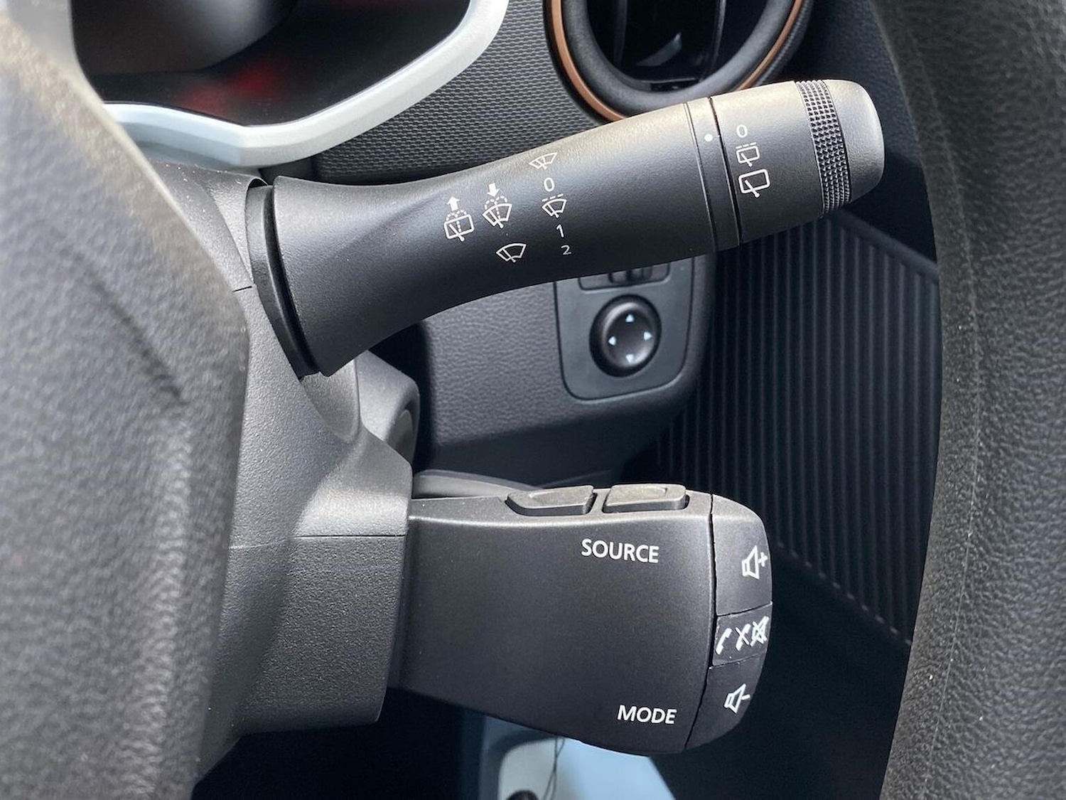 Used Dacia Spring 2024 for sale - 76831977: Photo 29