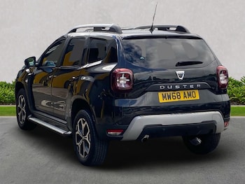 Used Dacia Duster 2018 for sale - 75975298: Photo