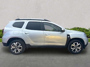 Used Dacia Duster 2021 for sale - 78614930: Photo