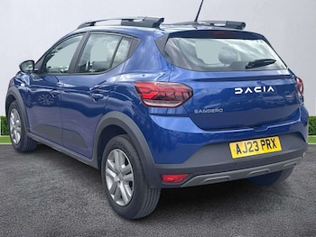 Used Dacia Sandero Stepway 2023 for sale - 79424024: Photo