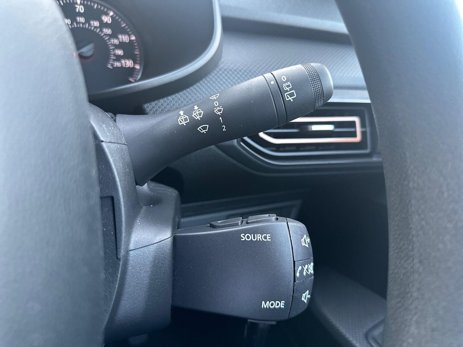 Used Dacia Sandero Stepway 2023 for sale - 78195517: Photo 28