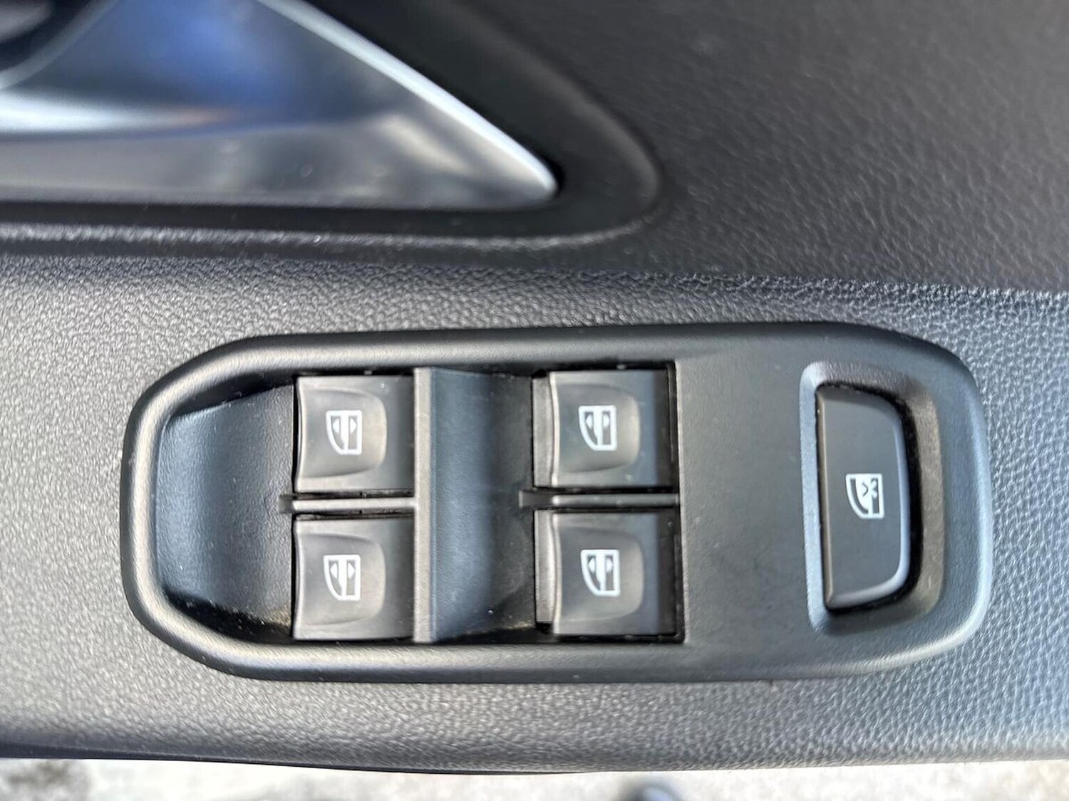Used Dacia Duster 2022 for sale - 76281157: Photo 21