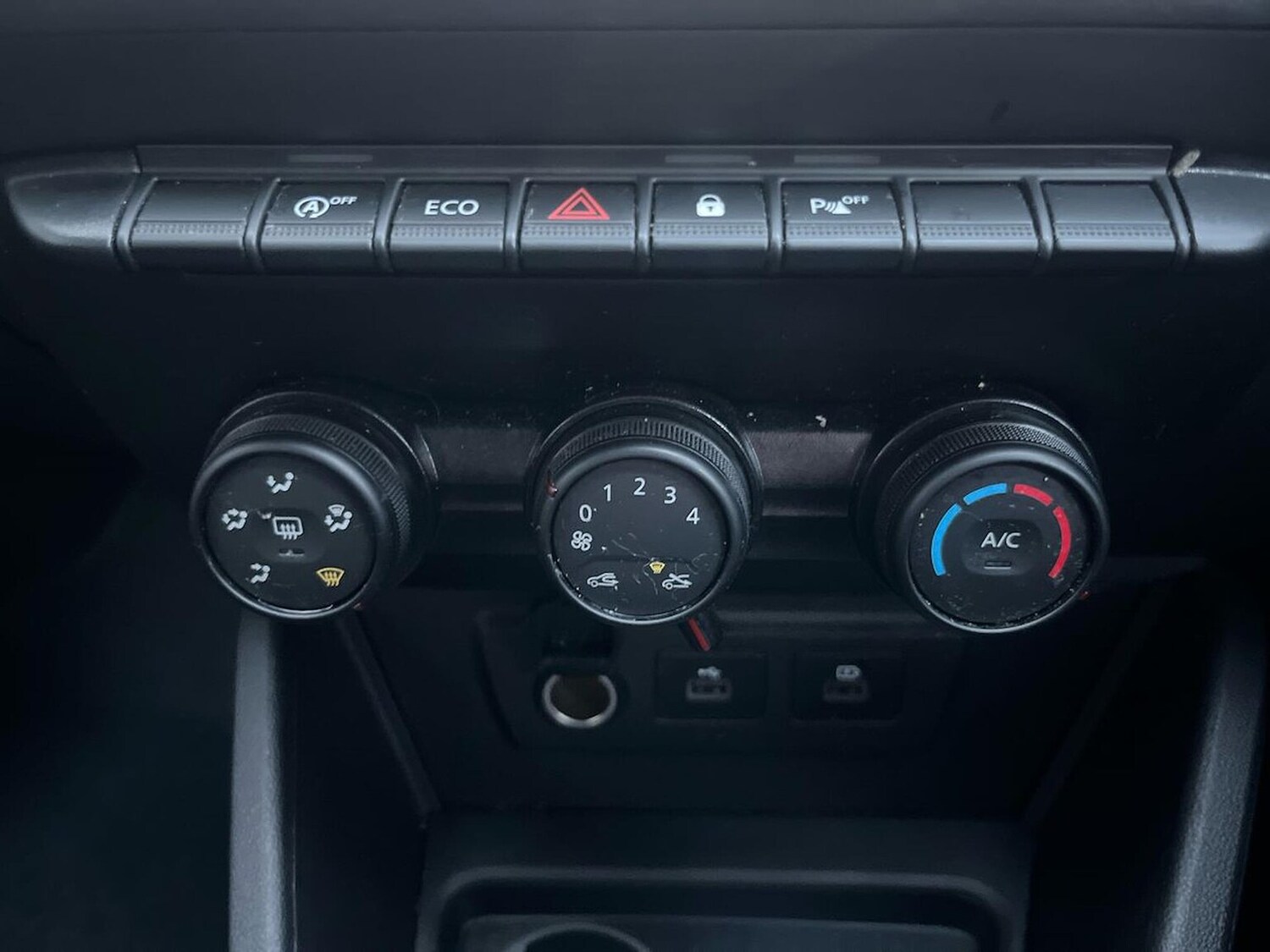 Used Dacia Duster 2023 for sale - 78195530: Photo 14