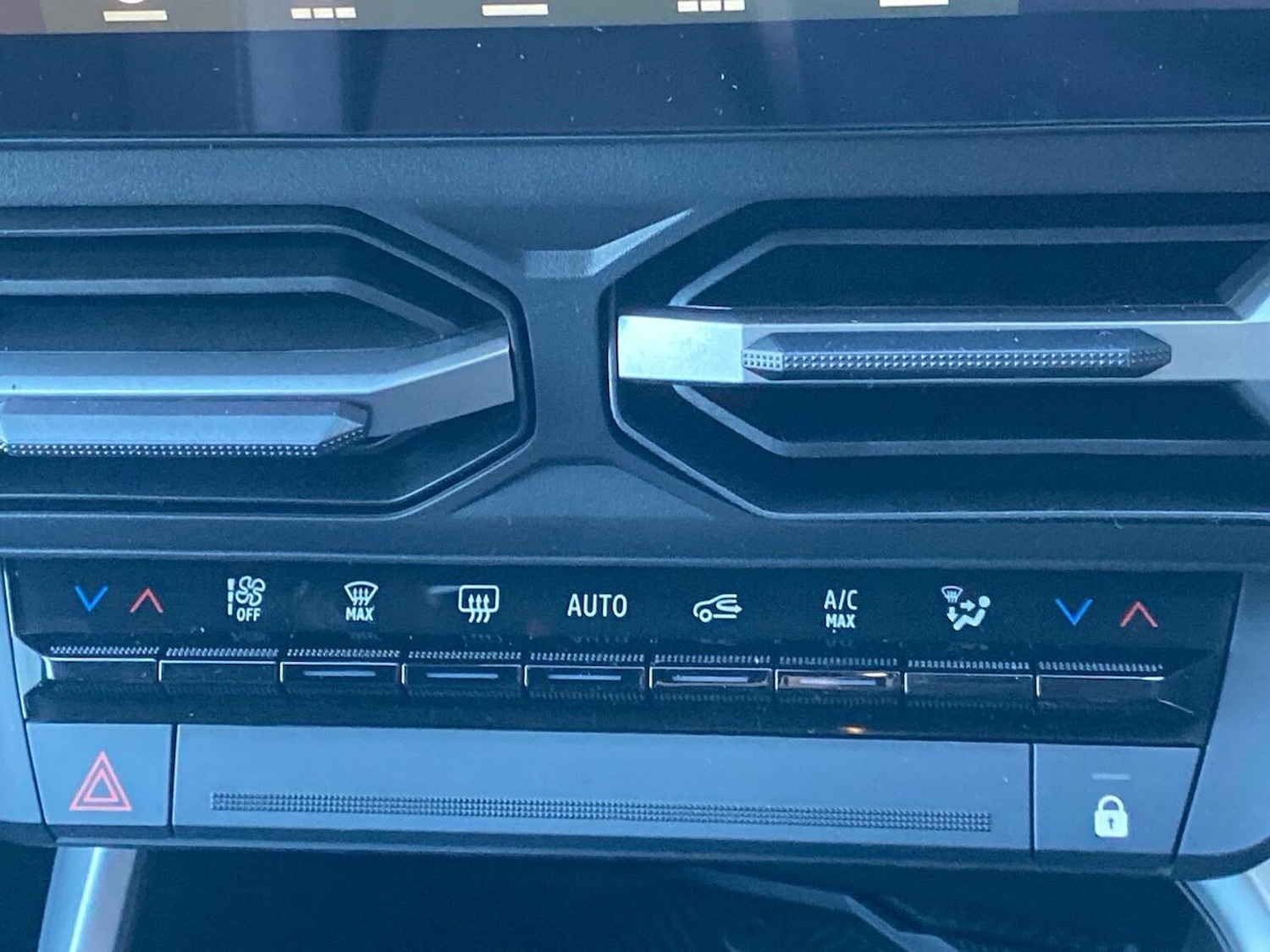 Used Dacia Bigster 2025 for sale - 76763411: Photo 12