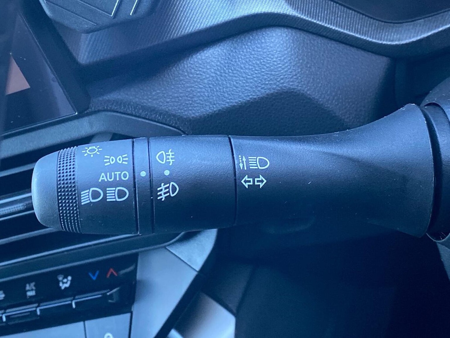 Used Dacia Bigster 2025 for sale - 76763411: Photo 28