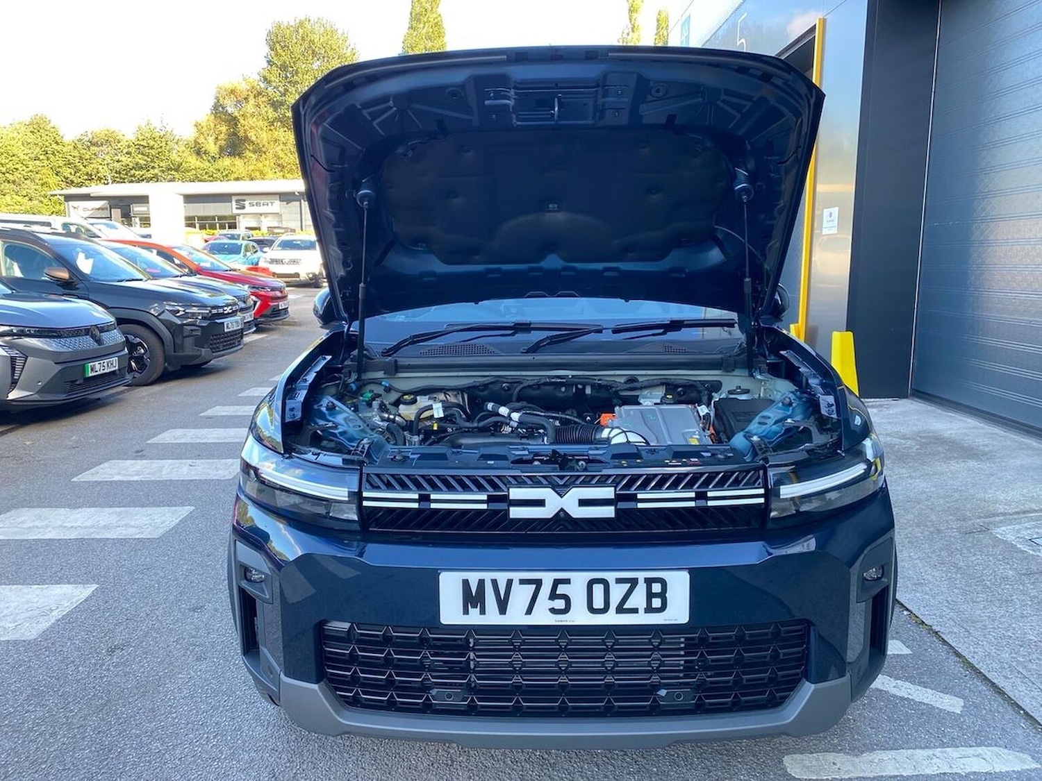 Used Dacia Bigster 2025 for sale - 76763411: Photo 35