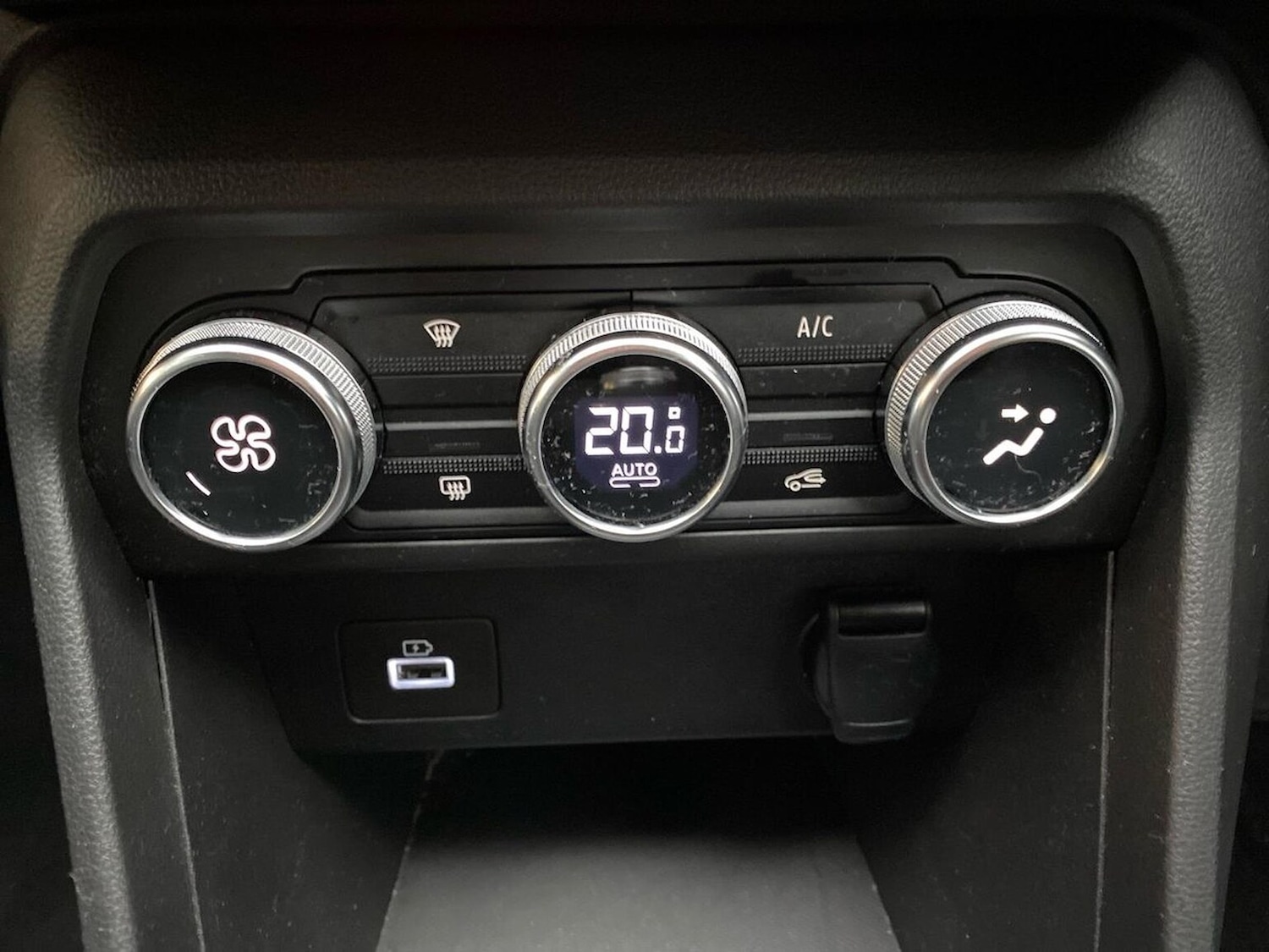 Used Dacia Jogger 2022 for sale - 76547717: Photo 12