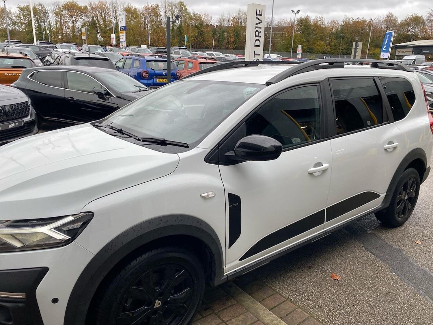 Used Dacia Jogger 2022 for sale - 76547717: Photo 44