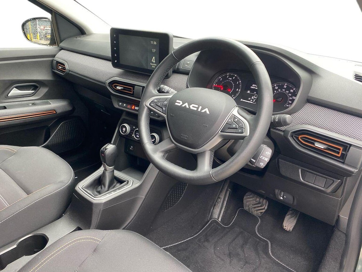 Used Dacia Sandero Stepway 2023 for sale - 76464663: Photo 15