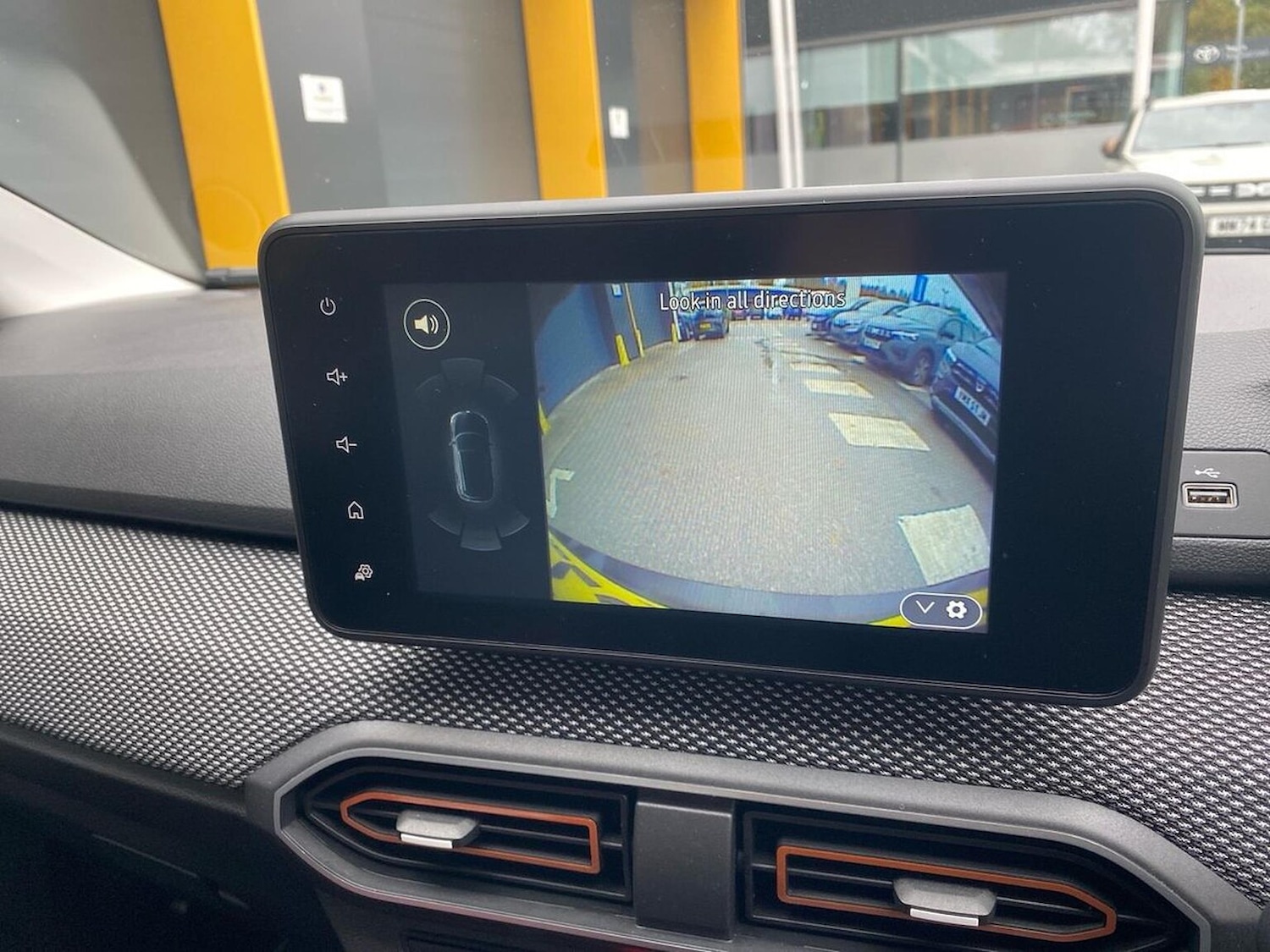 Used Dacia Sandero Stepway 2023 for sale - 76464663: Photo 23