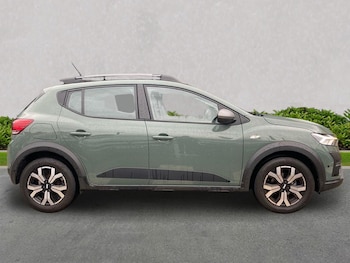 Used Dacia Sandero Stepway 2023 for sale - 76464663: Photo