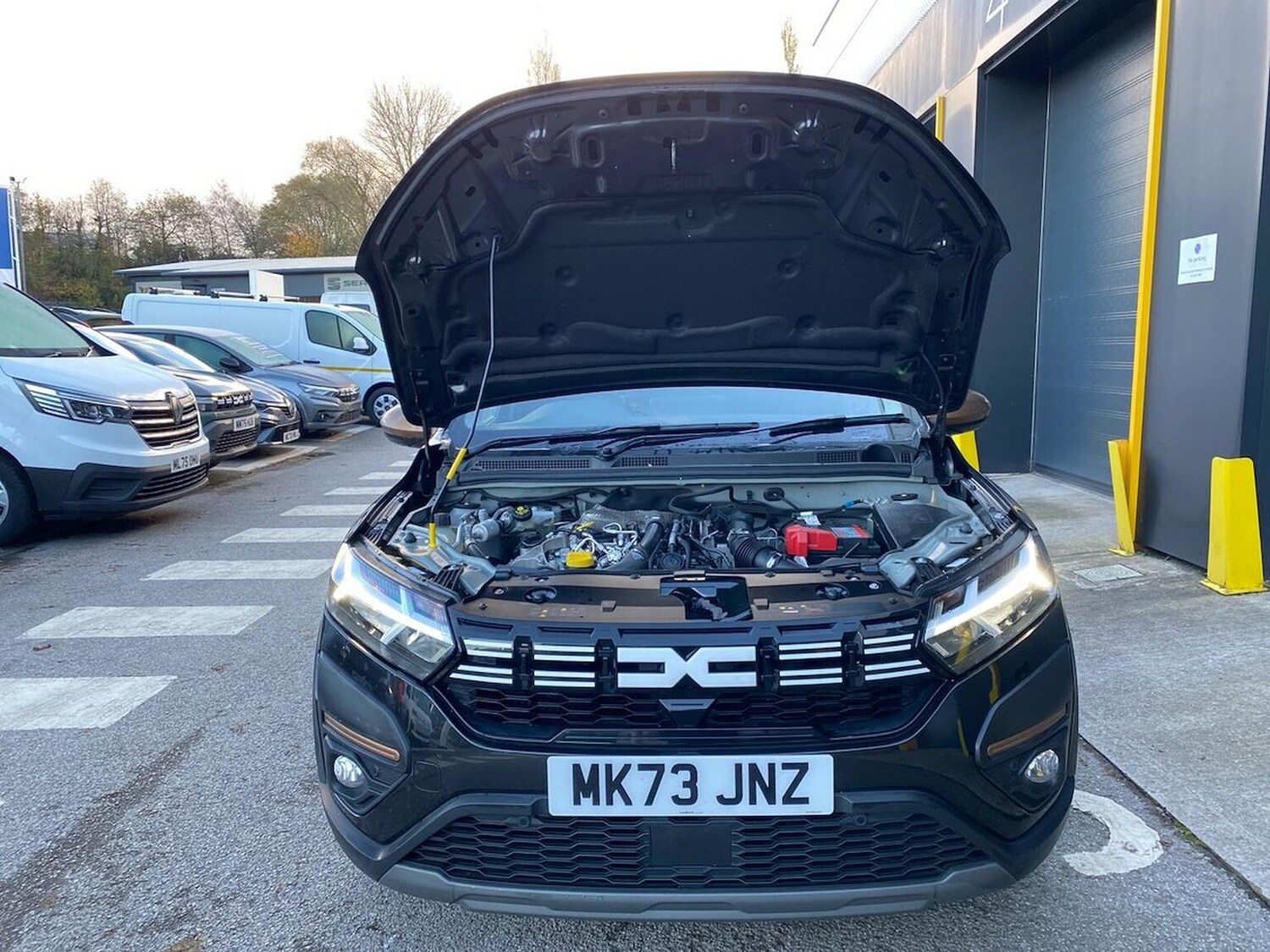 Used Dacia Jogger 2023 for sale - 76599014: Photo 39