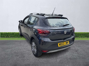 Used Dacia Sandero Stepway 2022 for sale - 79017756: Photo