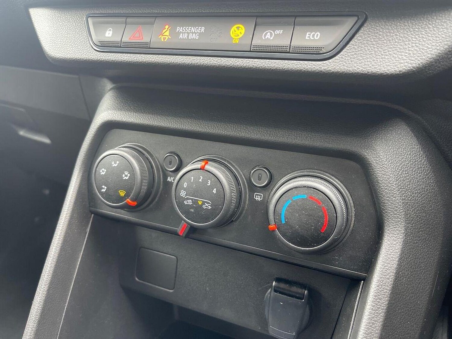 Used Dacia Sandero Stepway 2023 for sale - 77488310: Photo 15