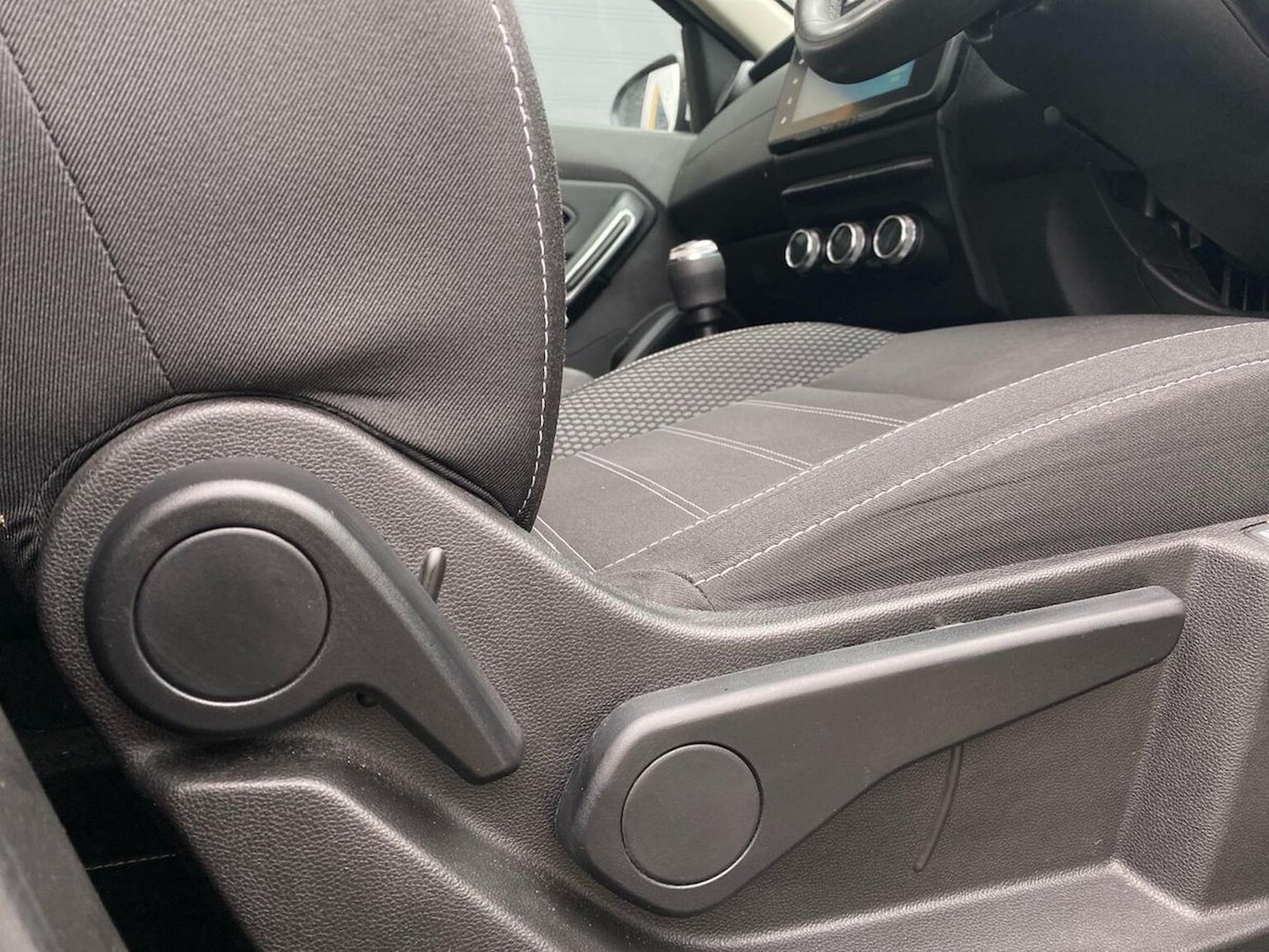 Used Dacia Duster 2022 for sale - 78176506: Photo 30