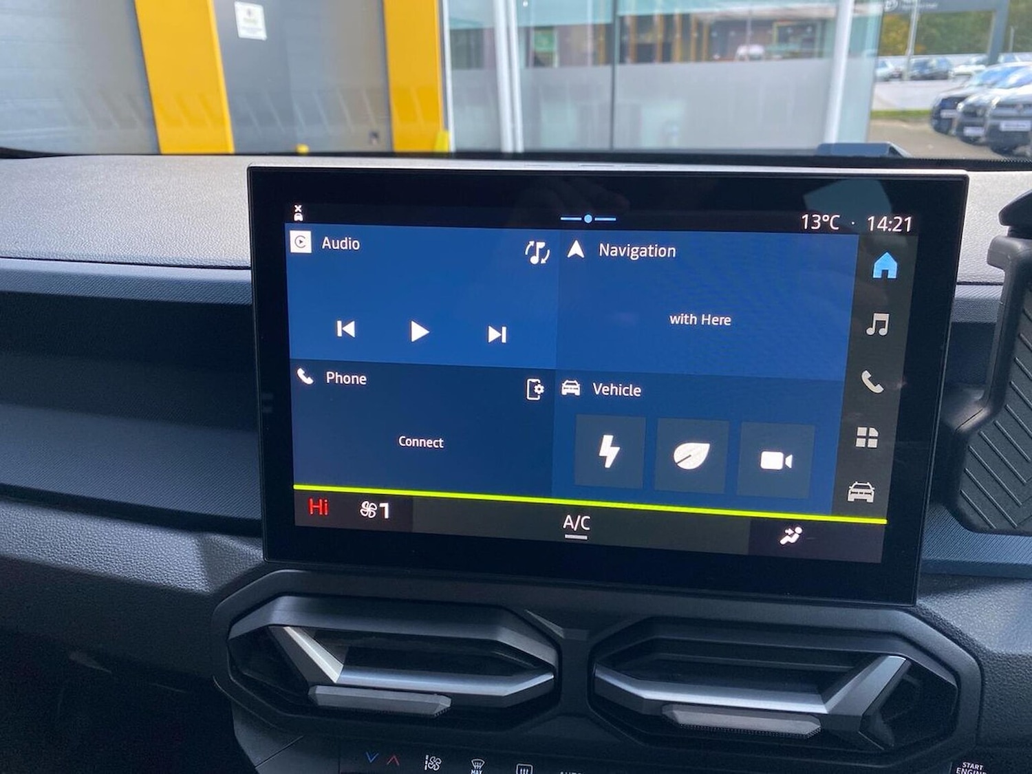 Used Dacia Duster 2024 for sale - 76396921: Photo 11