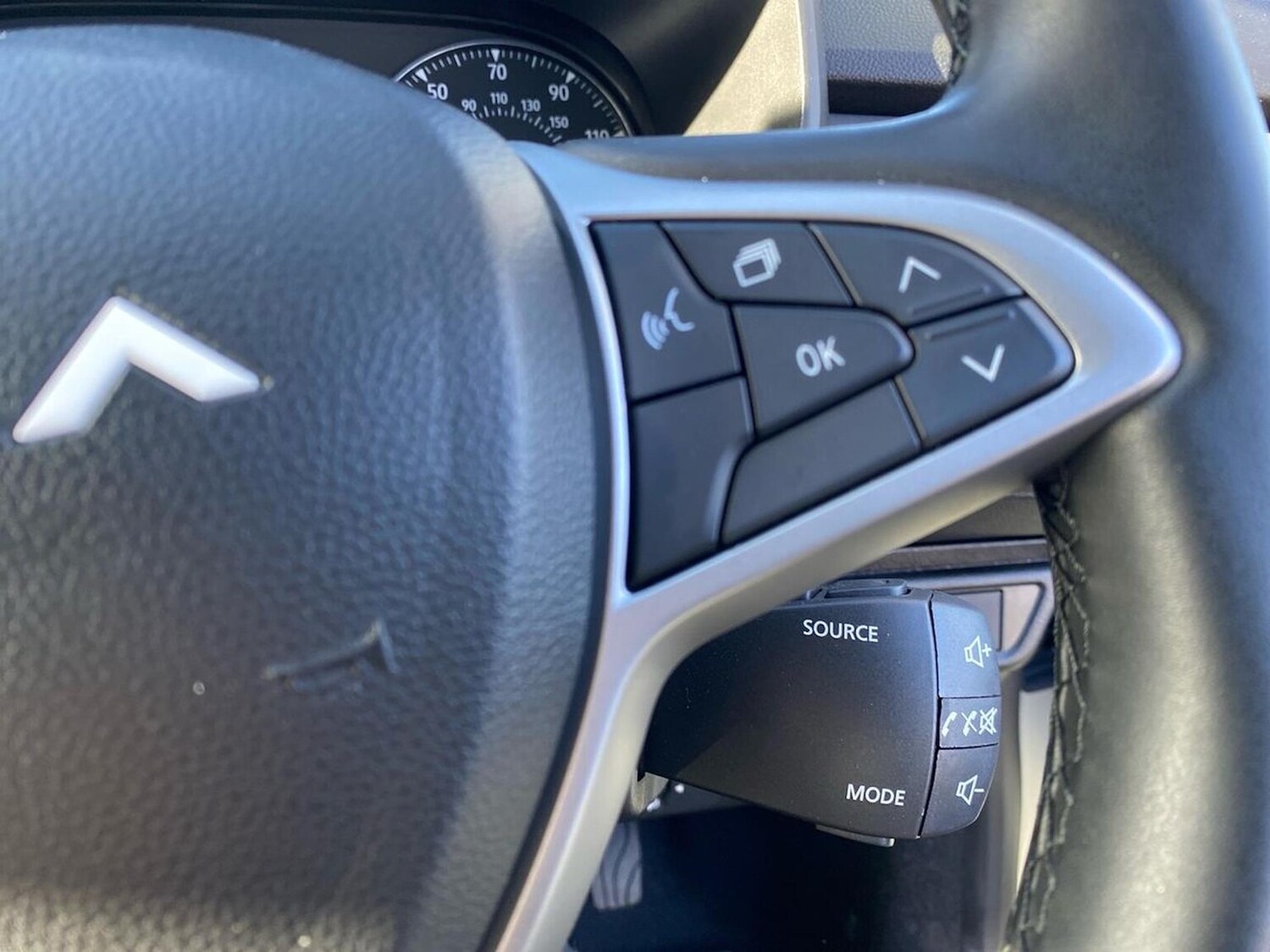 Used Dacia Sandero Stepway 2024 for sale - 77845383: Photo 26